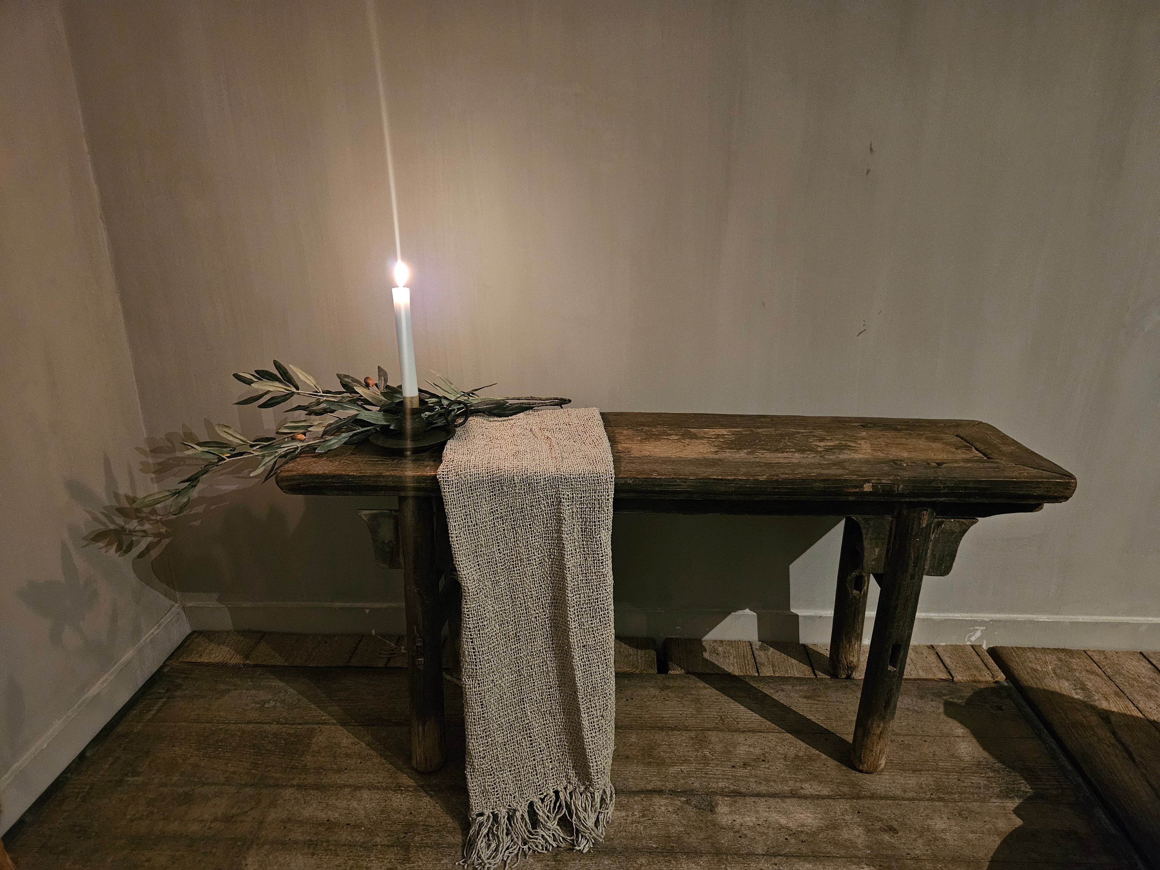 Authentiek houten bankje