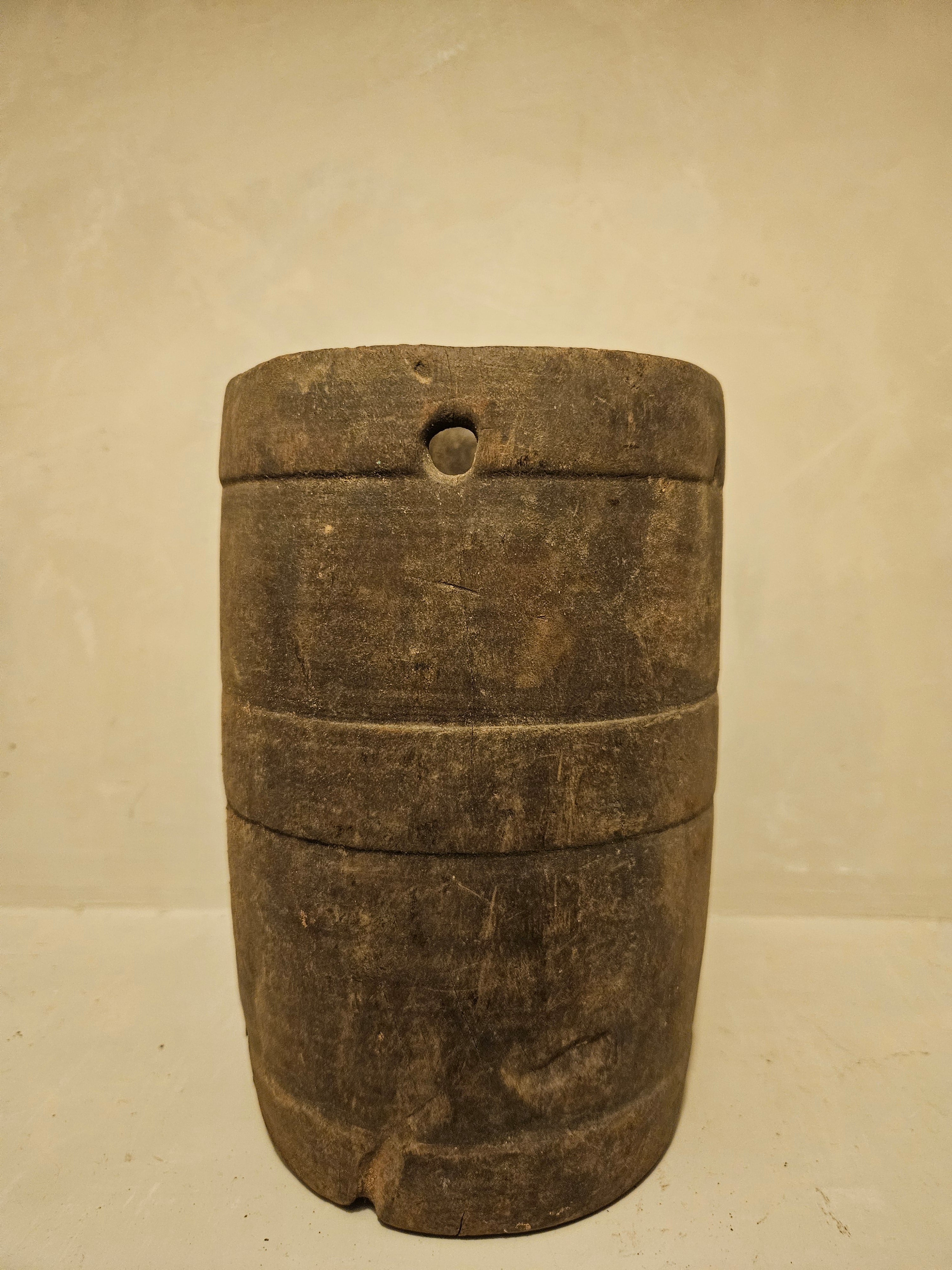 Sober nepalese pot