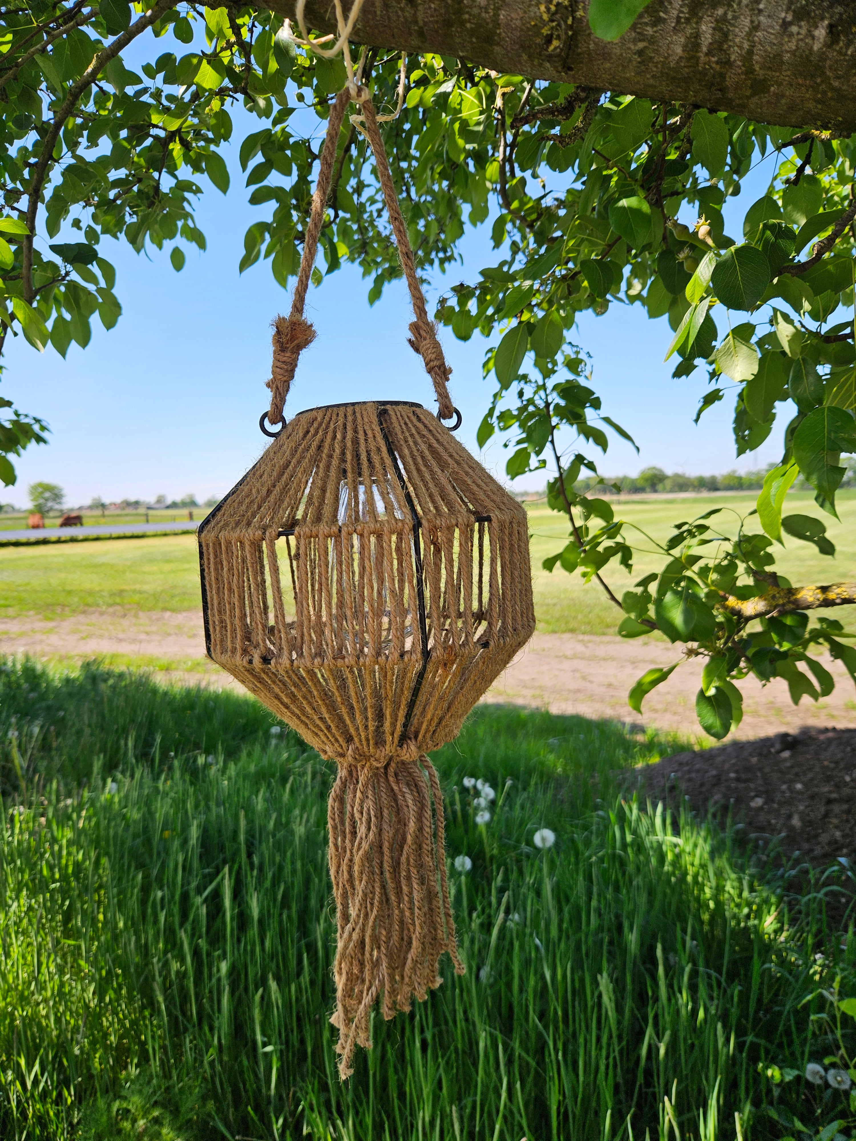 Solar hanglamp landelijk