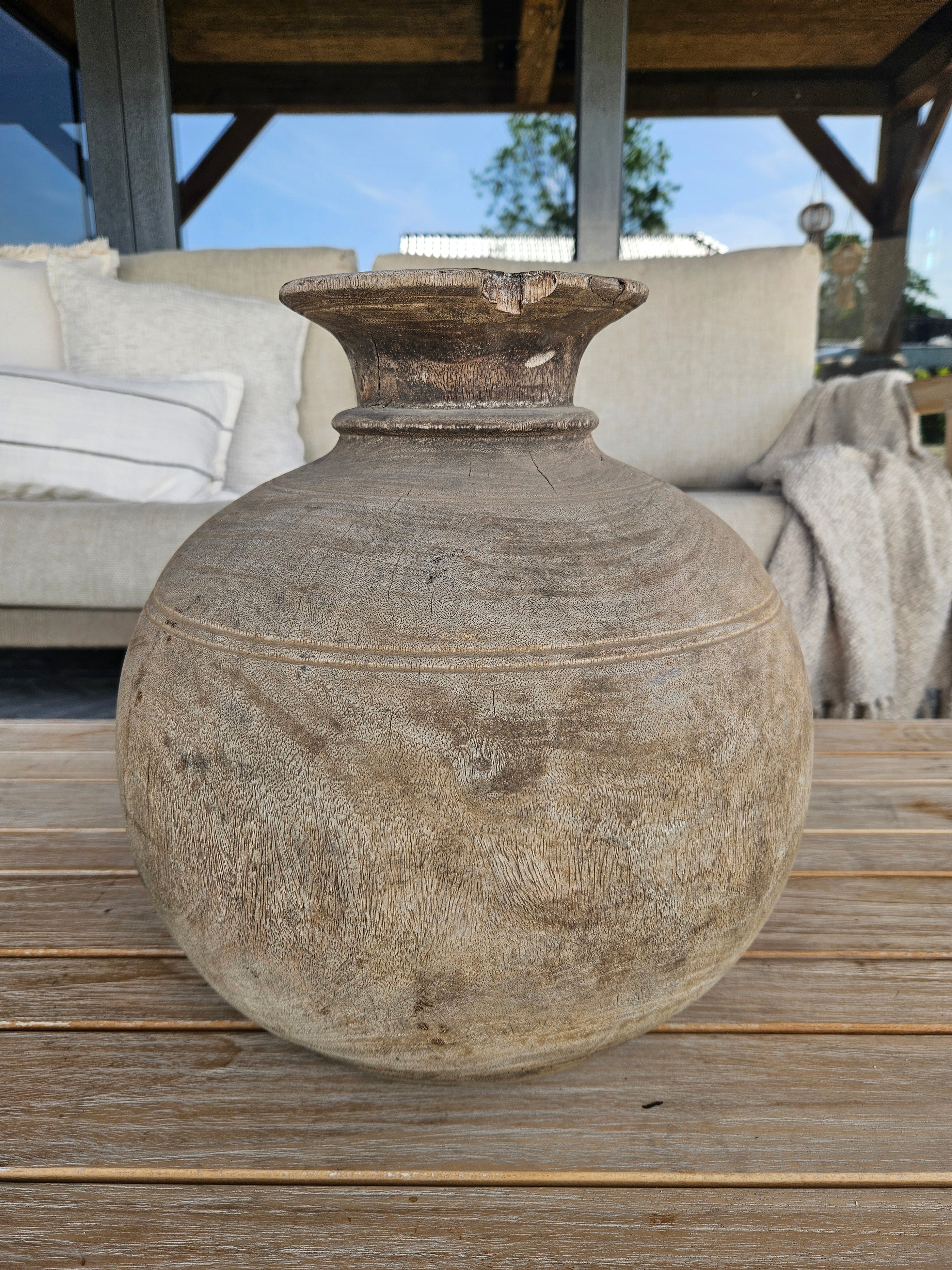 sobere woonaccessoires hout
