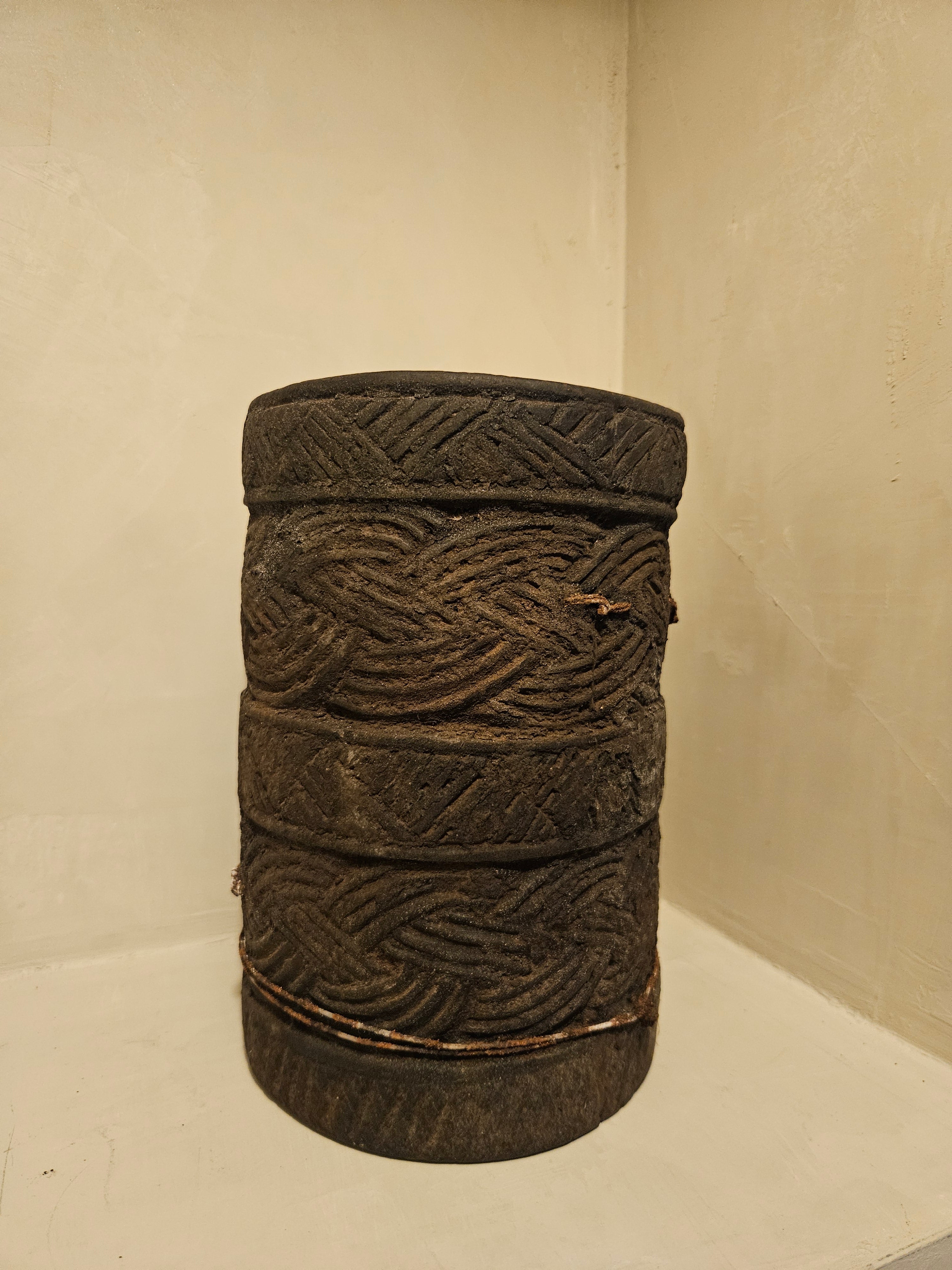Nepalese pot donkerbruin